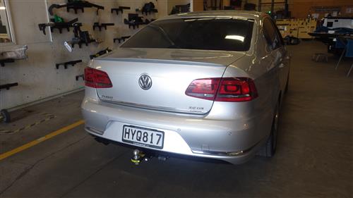 VOLKSWAGEN PASSAT SALOON 2010-2015